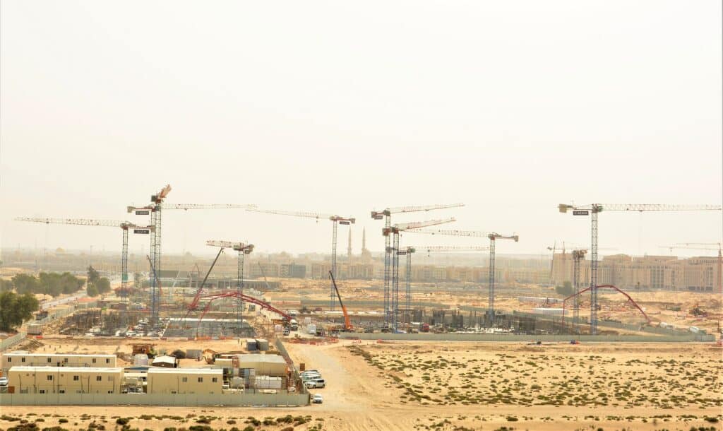 Raimondi Middle East erects eleven flat-top tower cranes at Aljada, Sharjah